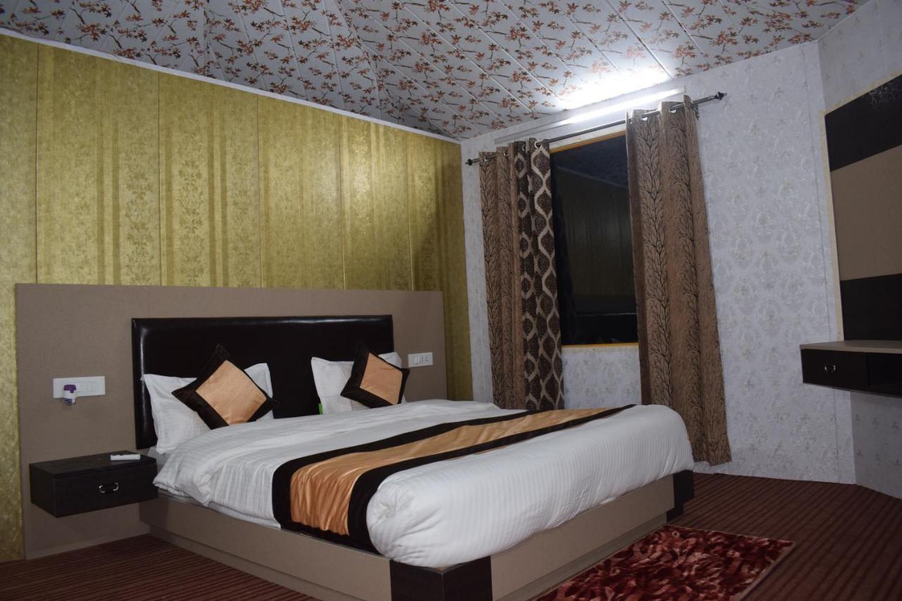 Ghughuti Resort Lansdowne Лансдаун Екстериор снимка